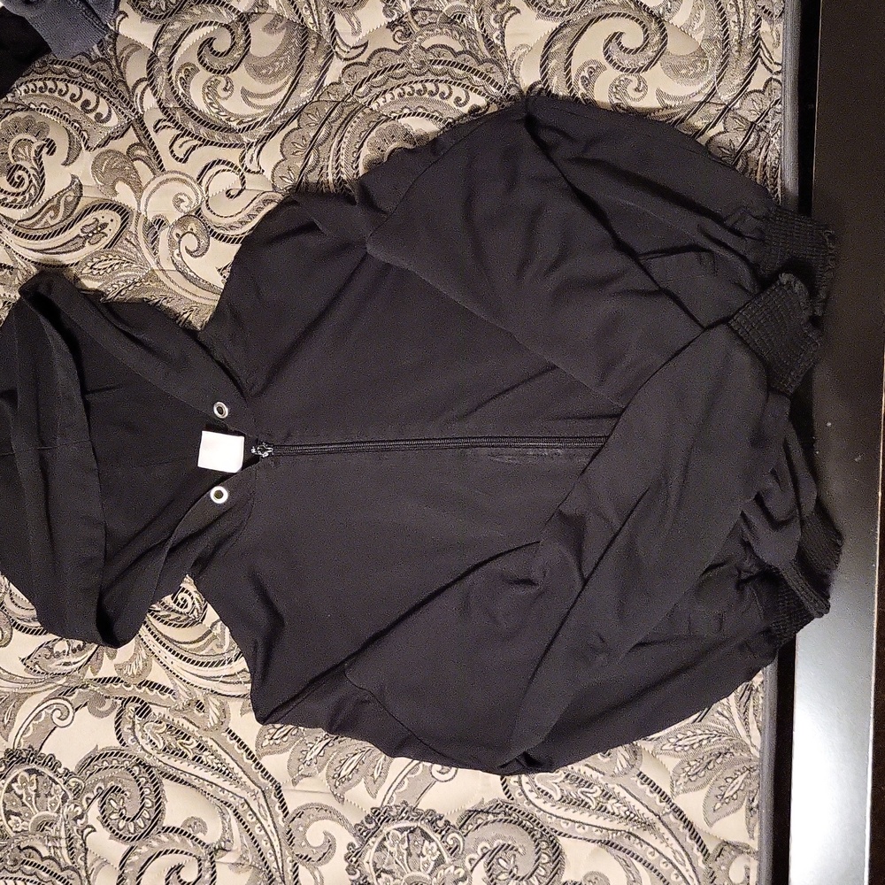 No Boundaries Zip-Up Sweater, Large, Black